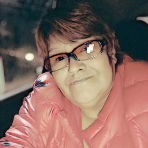 Meet your Posher, Delores